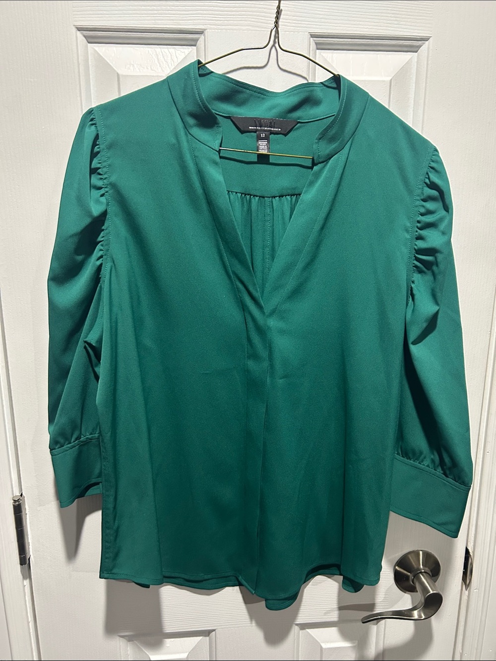 White House Black Market Emerald Green V-Neck Blouse with Gathered Sleeves